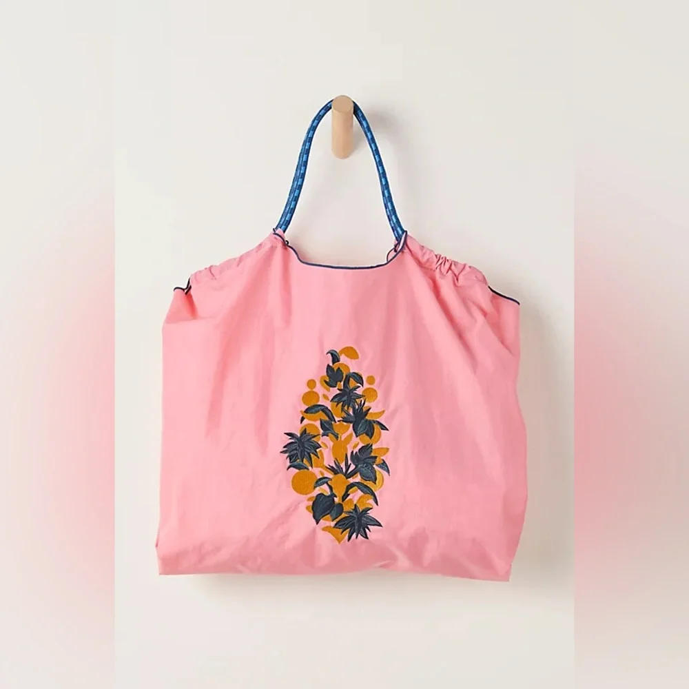 Free People FP Movement Blooming Buti Tote Pink Floral Rope Gym Bag